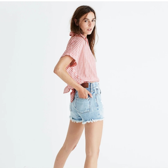 Madewell Central Short-Sleeve Tie-Back Button-Down Shirt In Rose Stripe - Picture 4 of 14